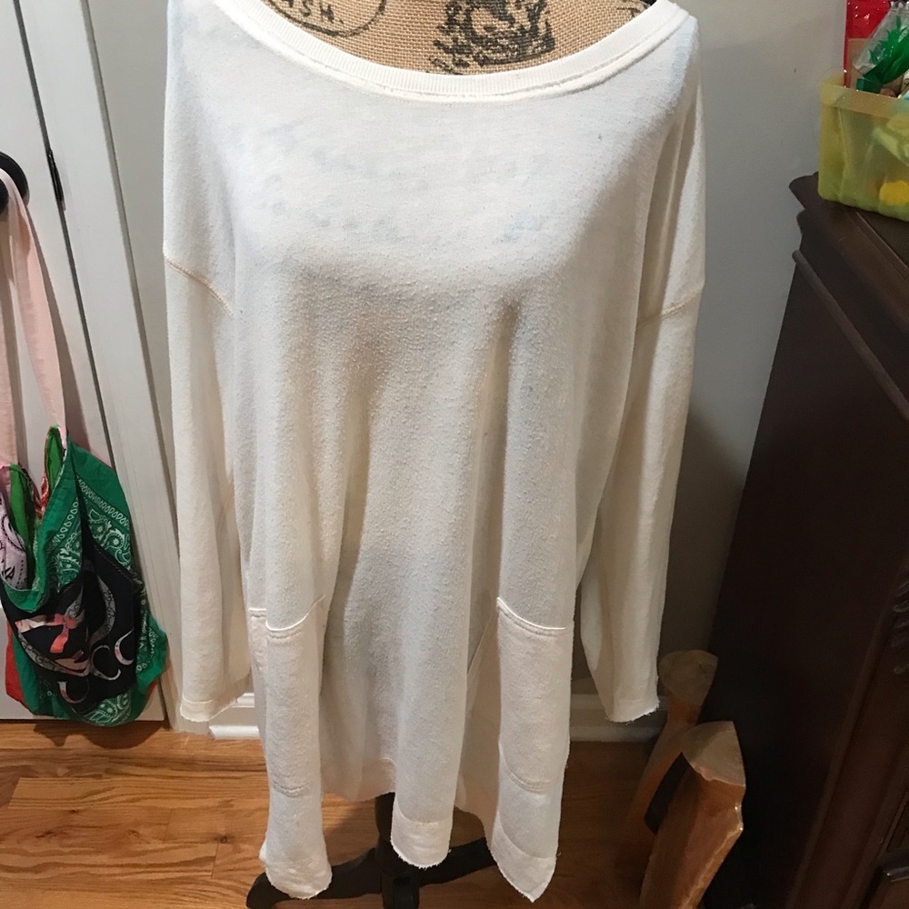 🌸FREE PEOPLE Oversized Lightweight Tunic